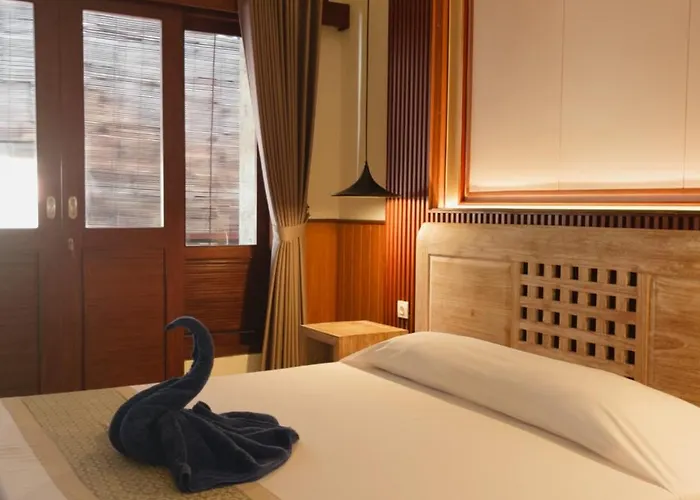 Three Ayu Family House Bed & Breakfast Ubud